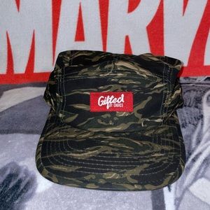 5 panel hat
